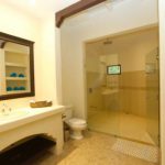 Fabulous 3 Bedroom Villa  En Suite At The Beach!